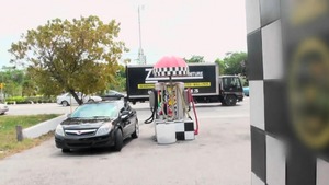 Street BlowJobs: In Deep Trouble at the Wash with Tiia