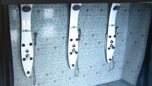 EuroSexParties: Fucking Frenzy Under Running Water