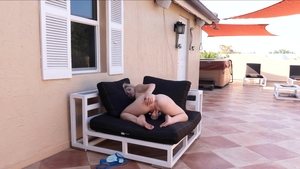 Nubiles.net: Sunshine On That Ass, Katie