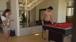 SpyFam: Sultry Hand Job By Stepsister