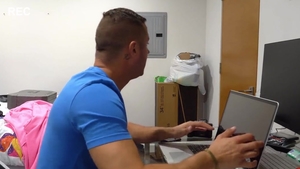 SpyFam: Squirt Show Sabotages Stolen Gadget