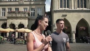 Hitzefrei: Ghanaian goddess teaches German scholar new tricks