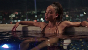VIXEN: City Sinners: Coeds & Older Gents
