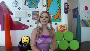 Kali's Serving Up Cake