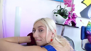 Nympho: Hardcore Fisting Fun with Lovely Kay