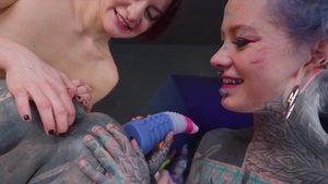 Anuskatzz, Missflora, And Lilylu Have Some Cosplay Anal Fisting Fun