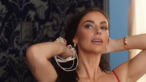 MILFY: Vampy Seniors Teach Youngsters the Ropes