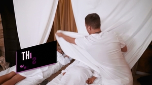 Brazzers: Big Dick Masseur: Shaved & Twerking