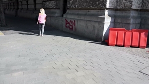 Mofos: Bessi And Dude Get Down In An Alley