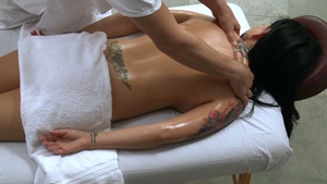 Brazzers: Eva's Massage Turns Into A Wild Ride With Mick