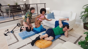 Brazzers: Under the Boyfriend's Nose: A Dildo