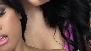 Rina Ellis Cums On Embers Lips